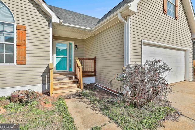 128 Calico Loop, Grantville, GA 30220