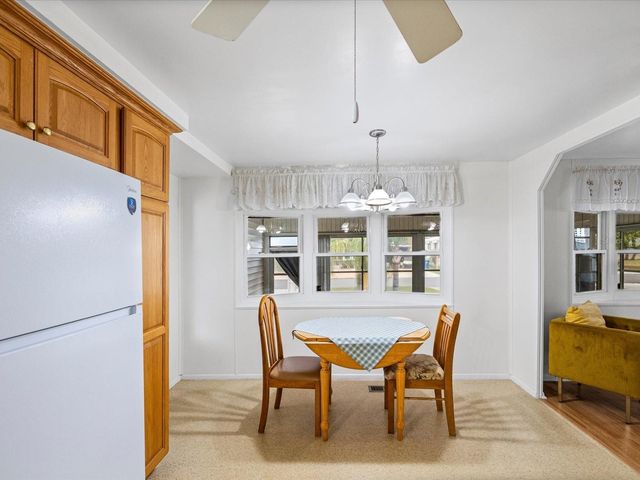 7366 FIRST LOOP AVENUE, Brooksville, FL 34613