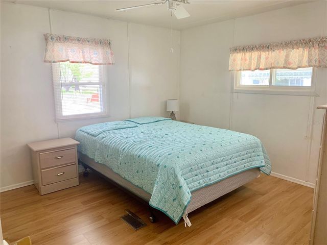 7366 FIRST LOOP AVENUE, Brooksville, FL 34613