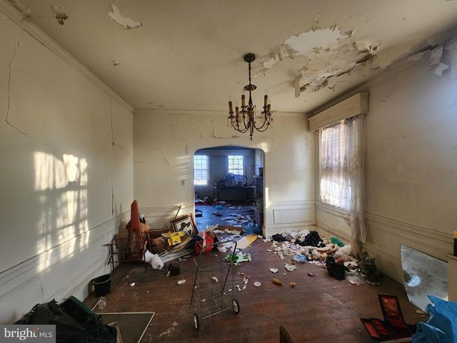 3307 FAIRVIEW AVE, Baltimore, MD 21216