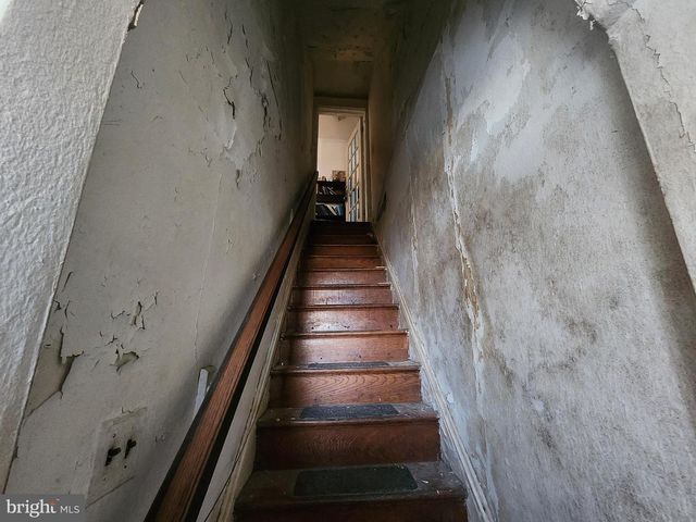 3307 FAIRVIEW AVE, Baltimore, MD 21216