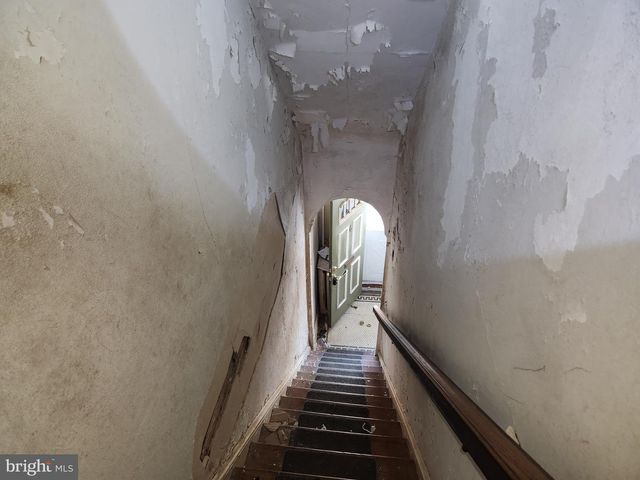 3307 FAIRVIEW AVE, Baltimore, MD 21216