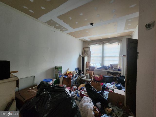 3307 FAIRVIEW AVE, Baltimore, MD 21216