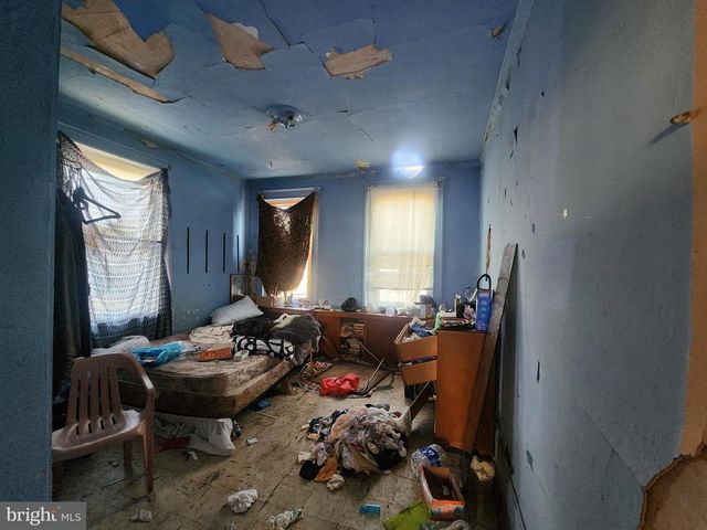 3307 FAIRVIEW AVE, Baltimore, MD 21216