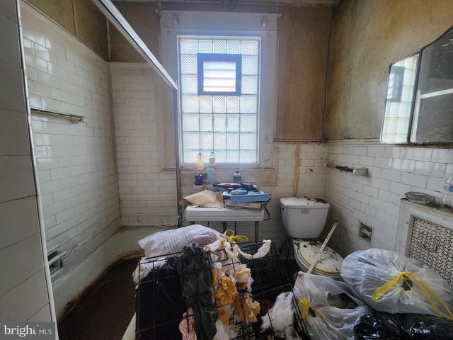 3307 FAIRVIEW AVE, Baltimore, MD 21216