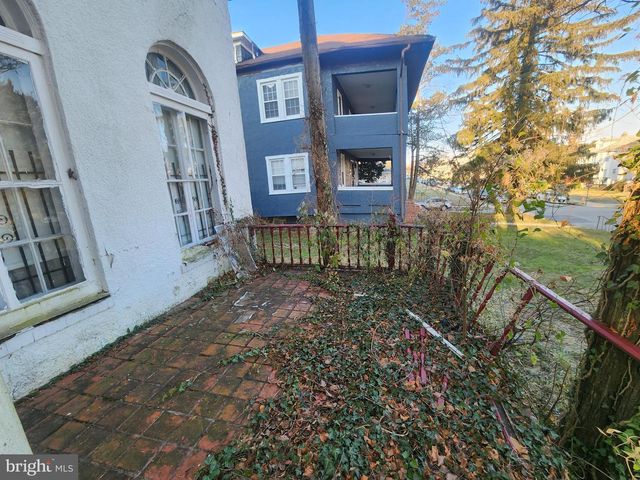 3307 FAIRVIEW AVE, Baltimore, MD 21216