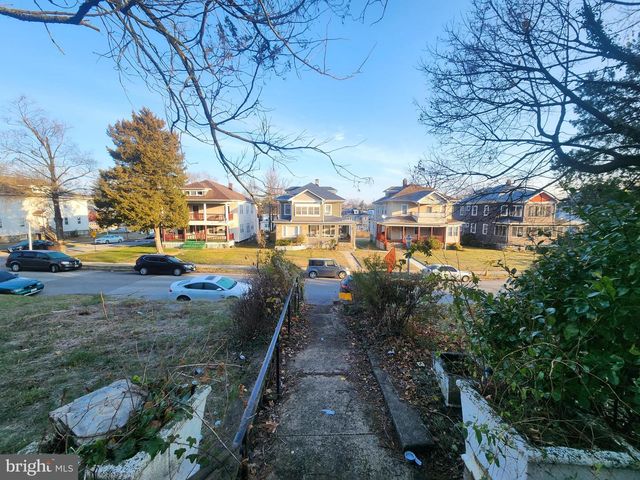 3307 FAIRVIEW AVE, Baltimore, MD 21216