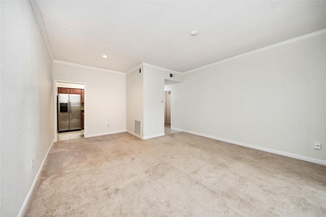 2400 N Braeswood Boulevard 324, Houston, TX 77030