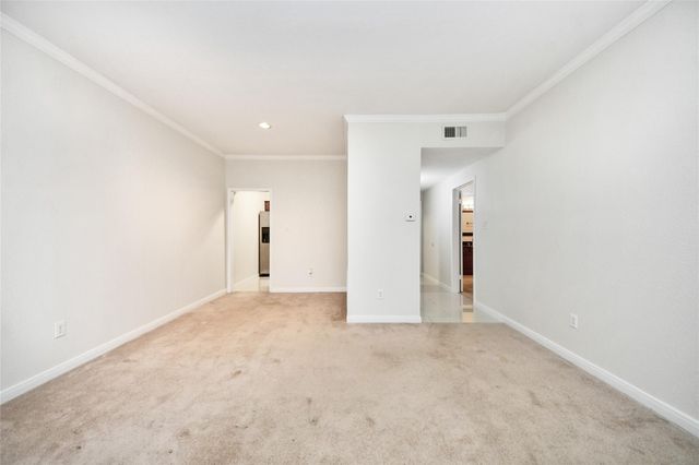 2400 N Braeswood Boulevard 324, Houston, TX 77030