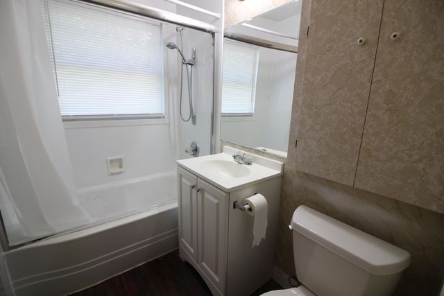 27241 Woodmont Street, Roseville, MI 48066