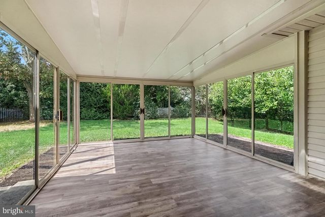 23 MINE RD, Lebanon, PA 17042
