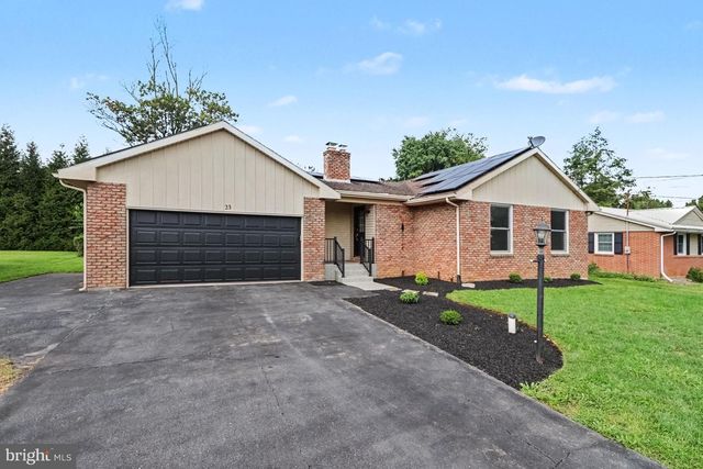 23 MINE RD, Lebanon, PA 17042