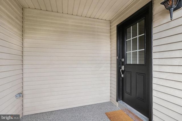 23 MINE RD, Lebanon, PA 17042