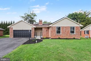 23 MINE RD, Lebanon, PA 17042