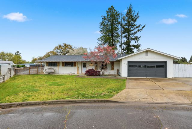 50 Kathryn Court, Central Point, OR 97502