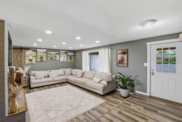 50 Kathryn Court, Central Point, OR 97502