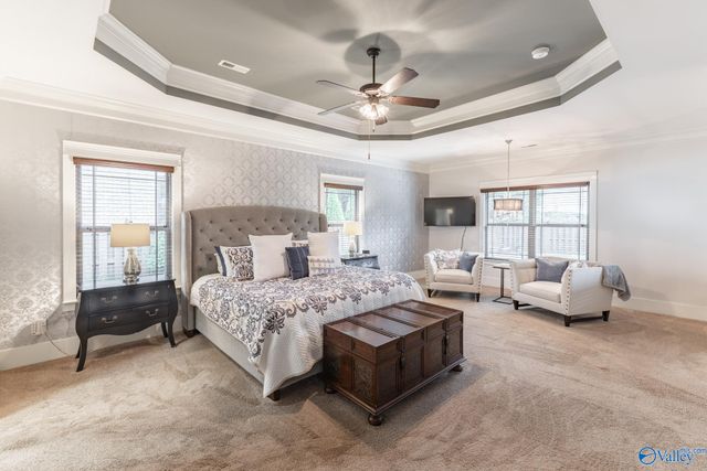 6 Holly Park Blvd, Huntsville, AL 35824