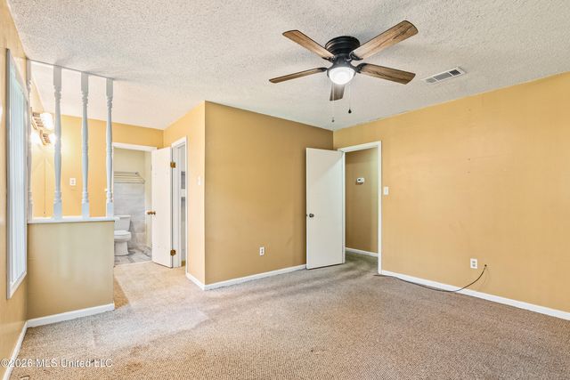 507 S Lake Shore Drive, Southaven, MS 38671