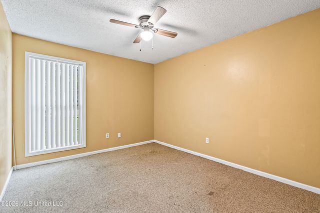 507 S Lake Shore Drive, Southaven, MS 38671