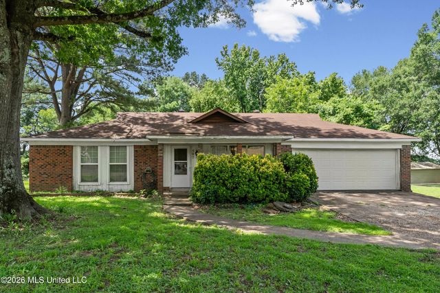 507 S Lake Shore Drive, Southaven, MS 38671