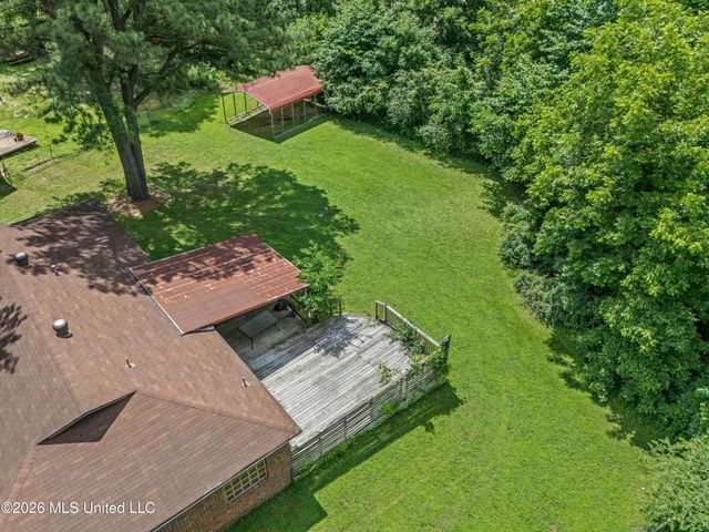507 S Lake Shore Drive, Southaven, MS 38671