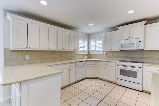 128 Crestridge Drive 33, Cedar Hill, TX 75104