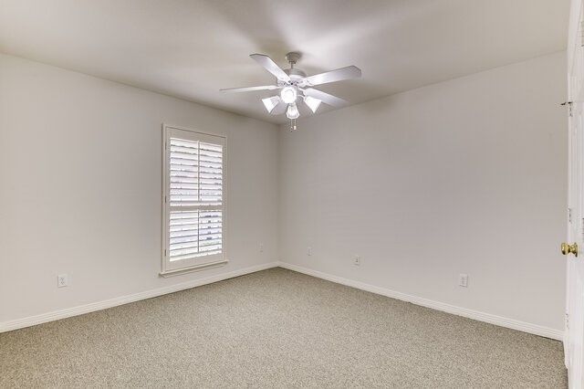 128 Crestridge Drive 33, Cedar Hill, TX 75104