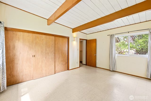 130 Viewcrest Avenue, Port Angeles, WA 98362
