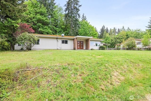 130 Viewcrest Avenue, Port Angeles, WA 98362