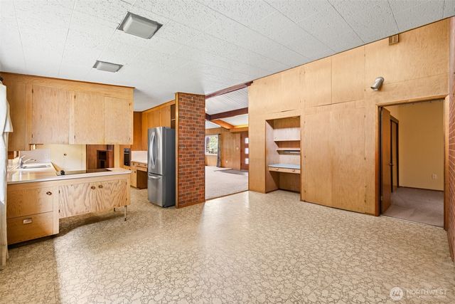 130 Viewcrest Avenue, Port Angeles, WA 98362