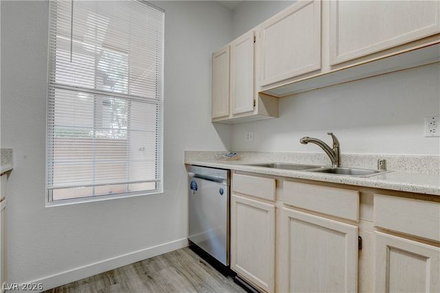 231 West Horizon Ridge Parkway 814, Henderson, NV 89012