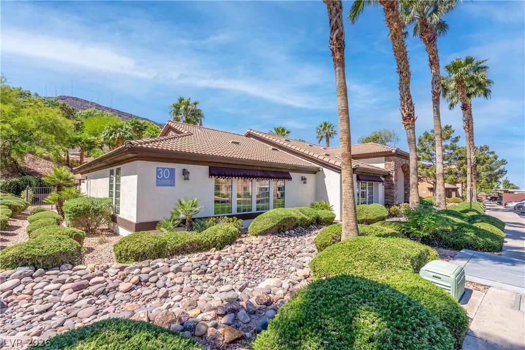 231 West Horizon Ridge Parkway 814, Henderson, NV 89012