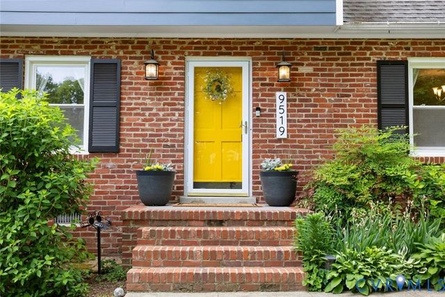 9519 Ashton Ct, North Chesterfield, VA 23235