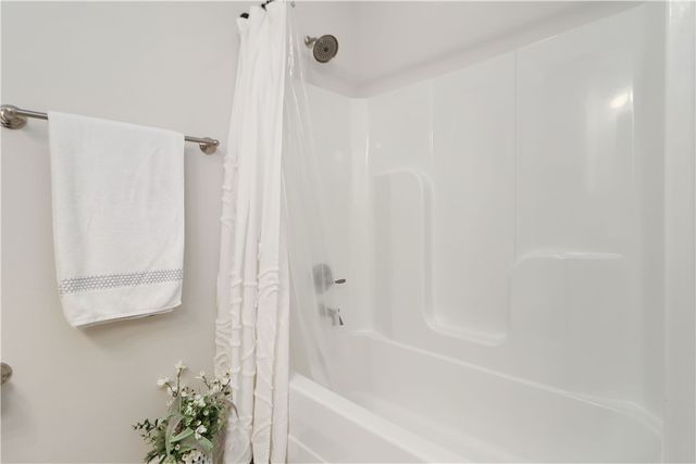 2402 SW Preston Park Avenue, Bentonville, AR 72713