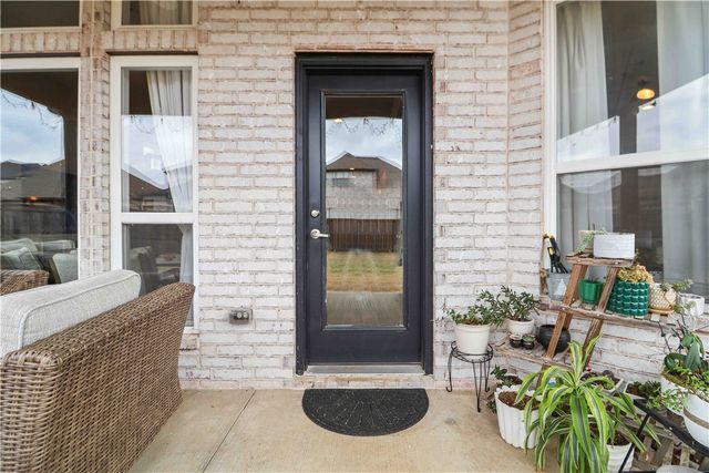 2402 SW Preston Park Avenue, Bentonville, AR 72713