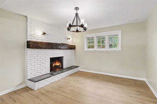 7436 Oak Bay Drive, White Lake, MI 48383