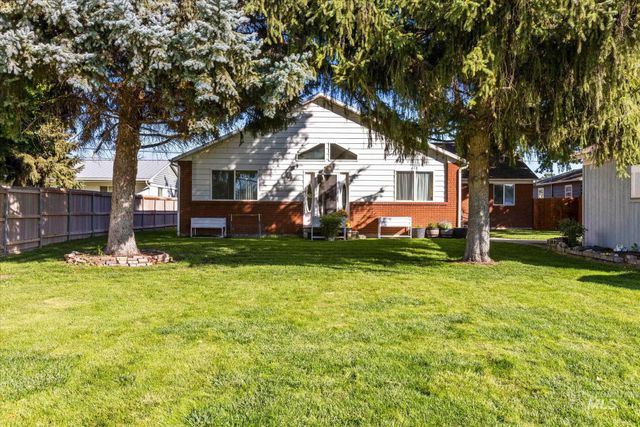 319 Davis Ave, Nampa, ID 83651