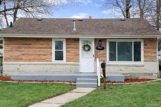 5961 Marvin Street, Taylor, MI 48180
