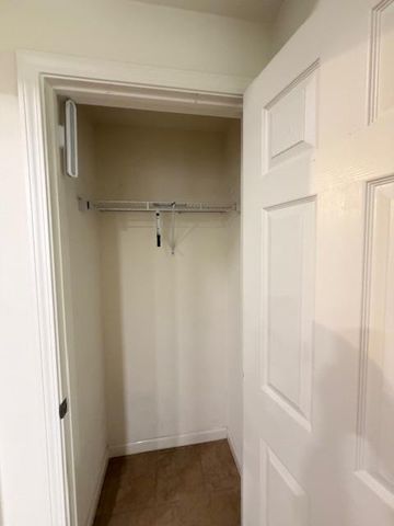 800 S Abel Street 210, Milpitas, CA 95035