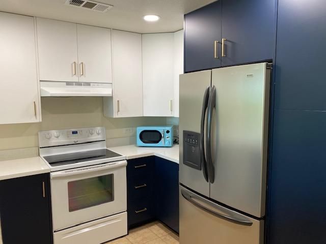 800 S Abel Street 210, Milpitas, CA 95035