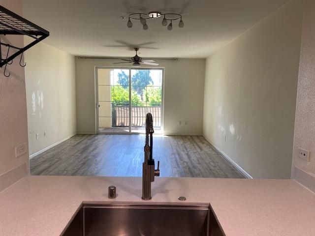 800 S Abel Street 210, Milpitas, CA 95035