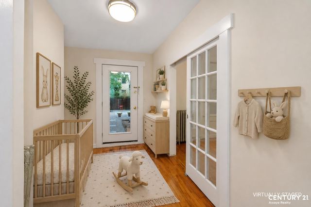 155 W 9th Street, New York City, NY 11231