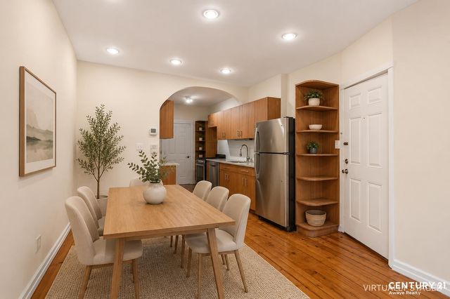 155 W 9th Street, New York City, NY 11231