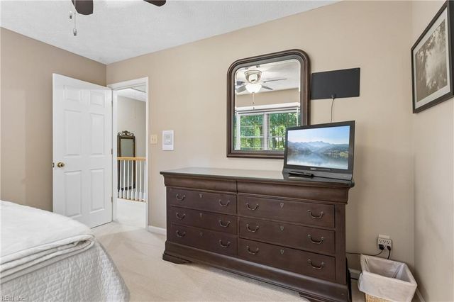 119 Manassas LOOP, Yorktown, VA 23693