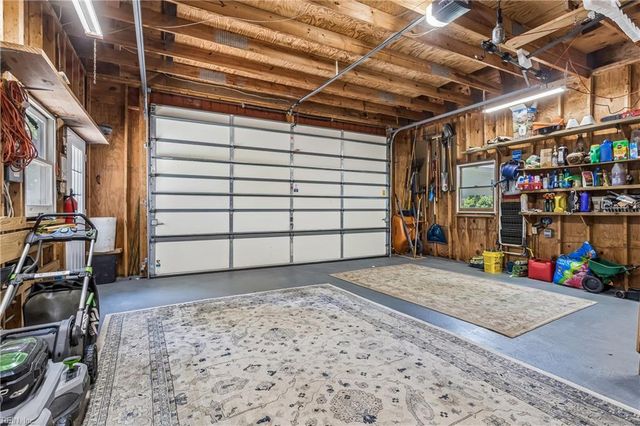 119 Manassas LOOP, Yorktown, VA 23693