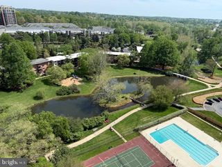 10401 GROSVENOR PL #317, Rockville, MD 20852