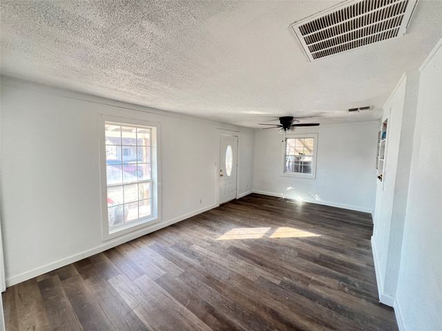 304 Lockwood Street, White Settlement, TX 76108