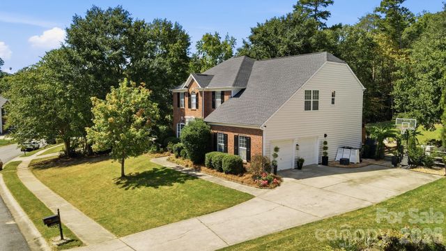 2529 Shady Reach Lane, Charlotte, NC 28214