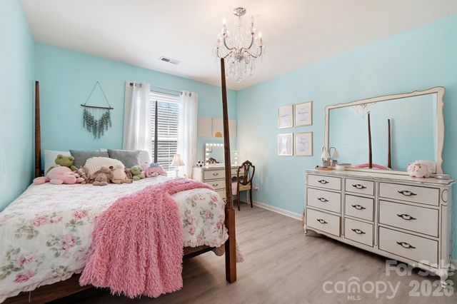 2529 Shady Reach Lane, Charlotte, NC 28214