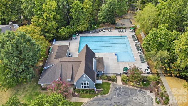2529 Shady Reach Lane, Charlotte, NC 28214